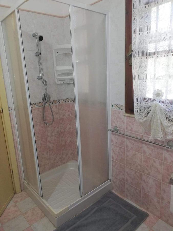 Villa Murgia Solanas  Ngoại thất bức ảnh