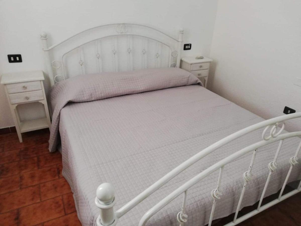 Villa Murgia Solanas  Ngoại thất bức ảnh